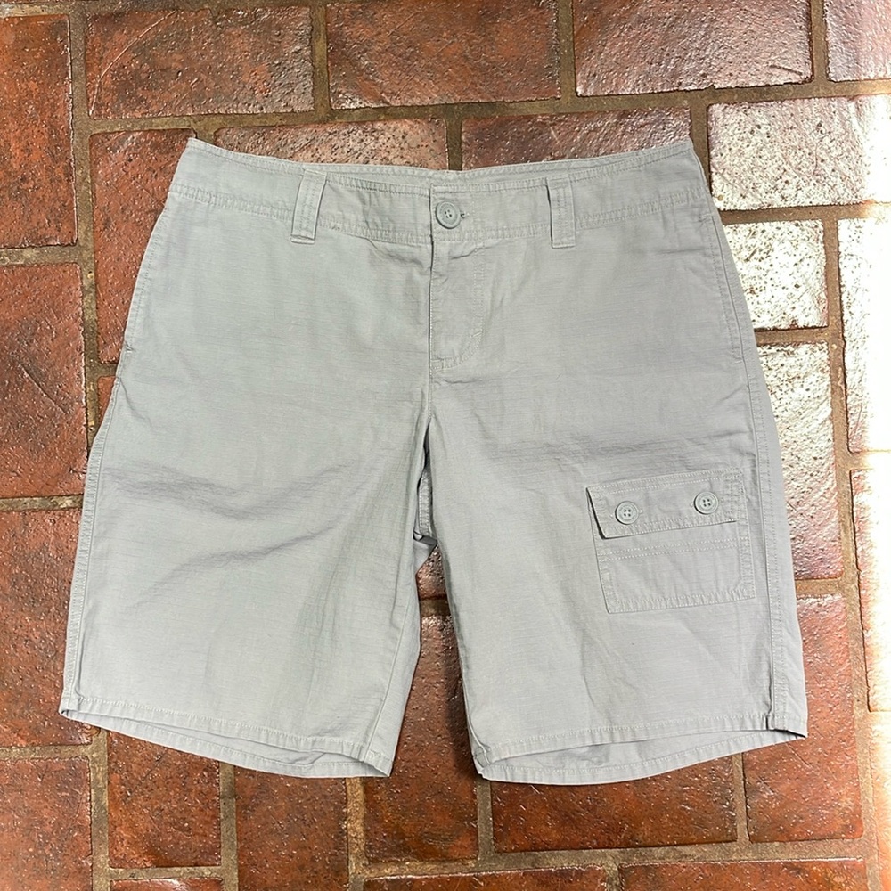 The North Face Women’s Grey Cargo Shorts